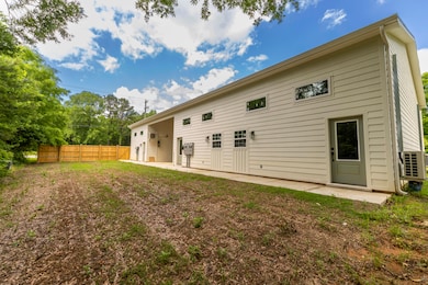 Private Side Yard