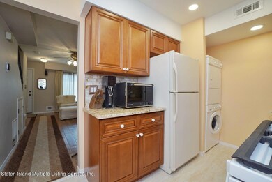 4199 Amboy Rd unit 4, Staten Island, NY 10308 - photo 7