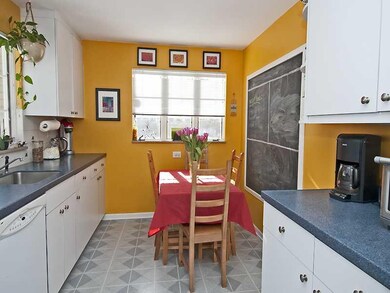 Kitchen. Light and bright eat-in kitchen with doub