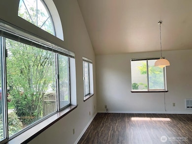 5229 Fauntleroy Way SW, Seattle, WA 98136 - photo 4