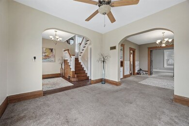 1218 1st St SW, Cedar Rapids, IA 52404 - photo 3