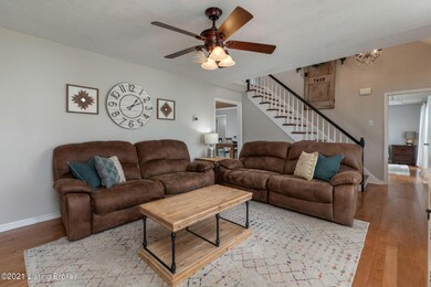 7410 Crabtree Dr, Louisville, KY 40228 - photo 5