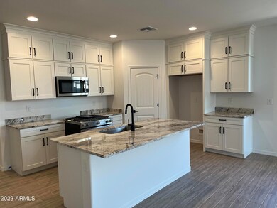 Kitchen 1