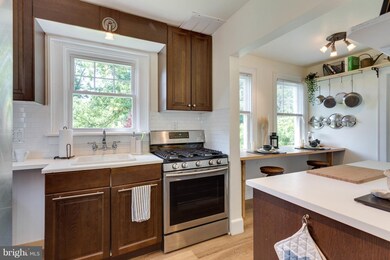 205 Pennsylvania Ave, Falls Church, VA 22046 - photo 4