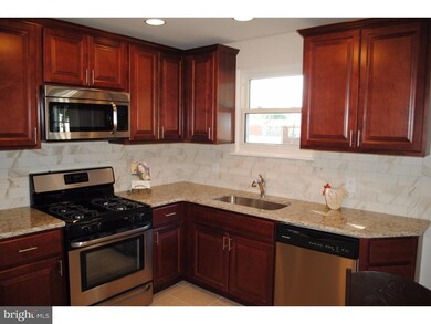 740 W 11th St, New Castle, DE 19720 - photo 2