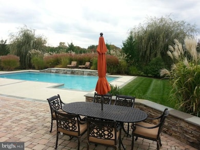 22083 Auction Barn Dr, Ashburn, VA 20148 - photo 4