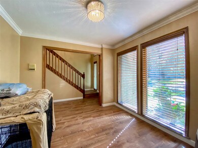 1813 Eagles Cove, Friendswood, TX 77546 - photo 4