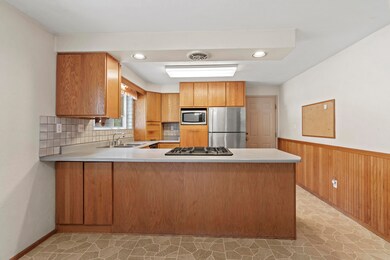 1980 Camellia Ave, Medford, OR 97504 - photo 7