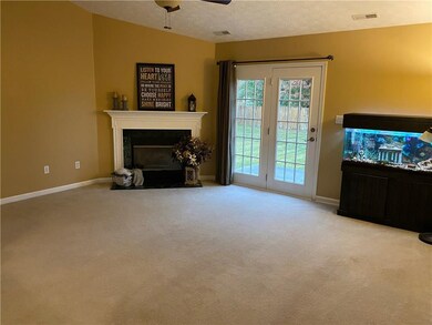 13913 Carolina Ct, Fishers, IN 46038 - photo 7