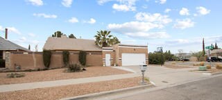 1824 Chris Scott Dr, El Paso, TX 79936 - photo 3