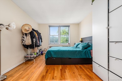 60-11 Broadway unit 3L, Woodside, NY 11377 - photo 7