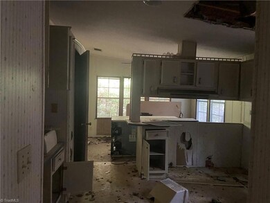 2308 Forest Hills Dr, Asheboro, NC 27205 - photo 6