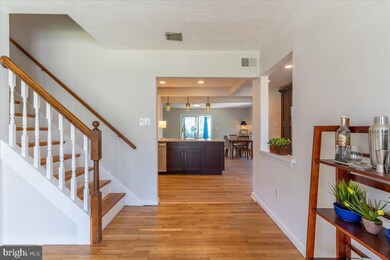 6728 Swarthmore Dr, Alexandria, VA 22307 - photo 7