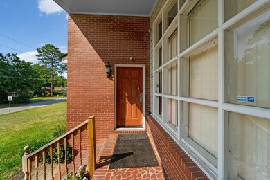 1104 Faison Ave, Fayetteville, NC 28304 - photo 4