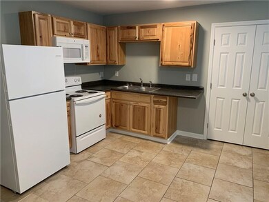 1008 O St, Brunswick, GA 31520 - photo 2