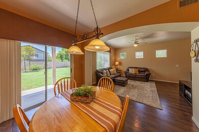 Dining/living room area