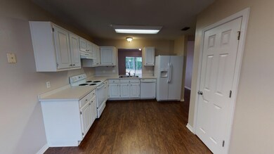 1883-Greystone-Lane-06062021_164836