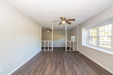 817 Berwick Dr, Fayetteville, NC 28314 - photo 5