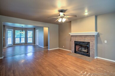 5072 S 204th East Ave, Broken Arrow, OK 74014 - photo 4