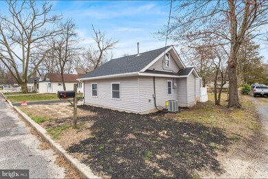 55 W 1st Ave, West Deptford, NJ 08051 - photo 2