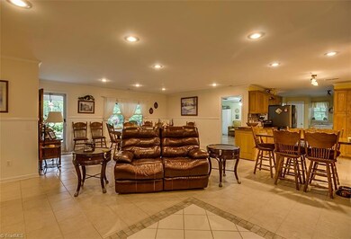 1069 Montley View Dr, Asheboro, NC 27205 - photo 6