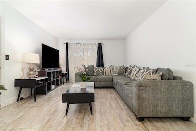 924 Lake Destiny Rd unit E, Altamonte Springs, FL 32714 - photo 7