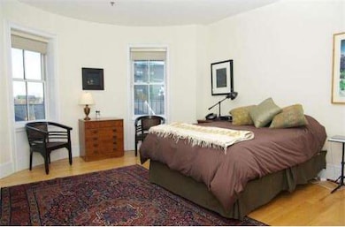 16 Upton St unit 4, Boston, MA 02118 - photo 6