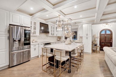 122 Hoffman St, Valley Stream, NY 11580 - photo 7