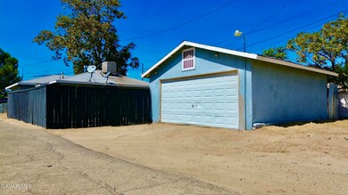 43442 6th St E, Lancaster, CA 93535 - photo 3