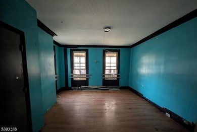 116 Mayor Kenneth A Gibson Blvd, Newark, NJ 07104 - photo 2