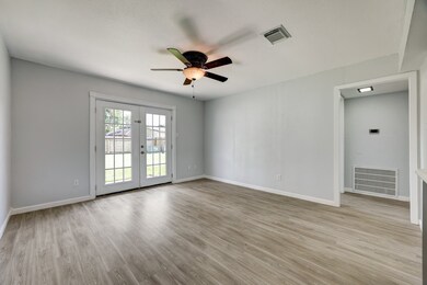 7723 Kellwood Dr, Houston, TX 77040 - photo 3