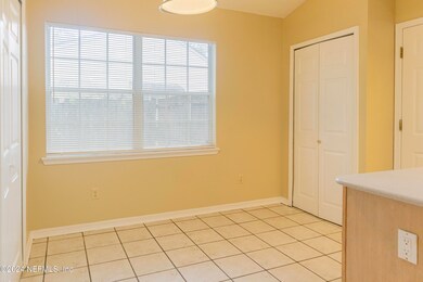 8066 Dickie Dr, Jacksonville, FL 32216 - photo 6