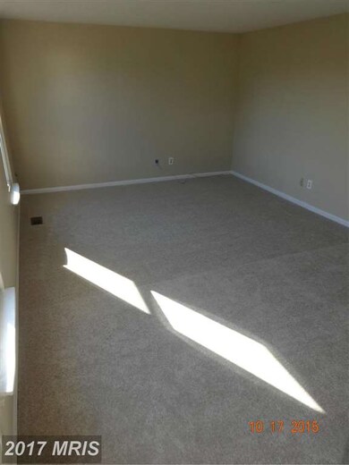 9411 Seven Courts Dr, Nottingham, MD 21236 - photo 7