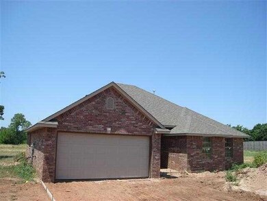 6276 Moon Lake Cir, Shawnee, OK 74804 - photo 2