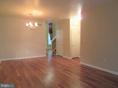 110 Chancellor Dr, Woodbury, NJ 08096 - photo 7