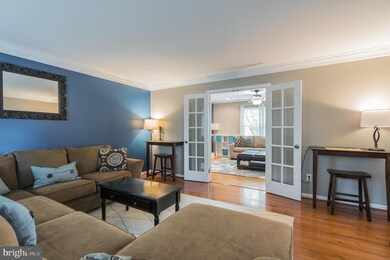15429 Martins Hundred Dr, Centreville, VA 20120 - photo 4