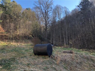 190 Charity Ln, Burnsville, NC 28714 - photo 3