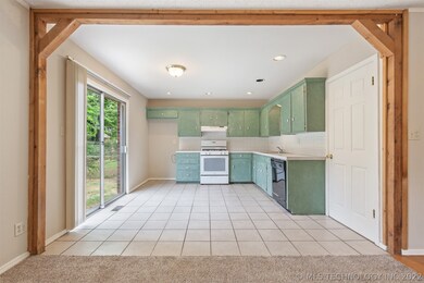 910 N 2nd St, Jenks, OK 74037 - photo 7