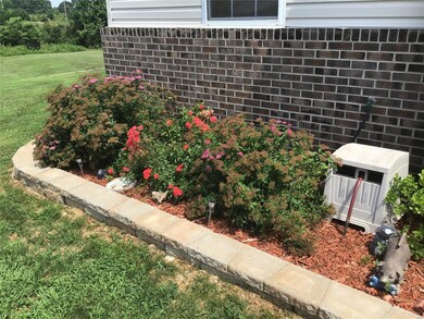 18430 Charity Dr, Dixon, MO 65459 - photo 4