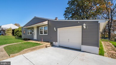 366 Blue Ridge Dr, Levittown, PA 19057 - photo 3