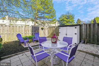 13404 Whaley Ct, Herndon, VA 20171 - photo 2