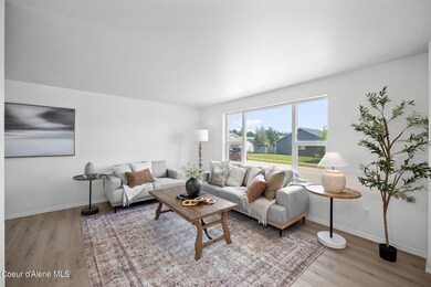 4-web-or-mls-14471 N Stevens-4