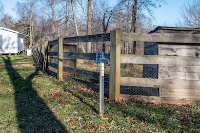 2389 New Chapel Rd, Rustburg, VA 24588 - photo 7