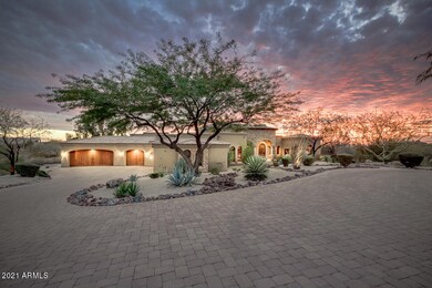 CIRCLE DRIVEWAY