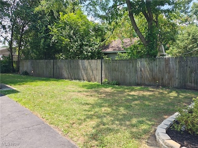 914 W 50th St, Ashtabula, OH 44004 - photo 7