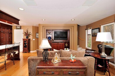 Cherry Built-in Cabinet For Media