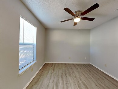 917 Bales St, Cleburne, TX 76033 - photo 7