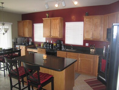 kitchen/dining