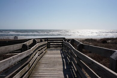 Beach Access at S Durham Ave
