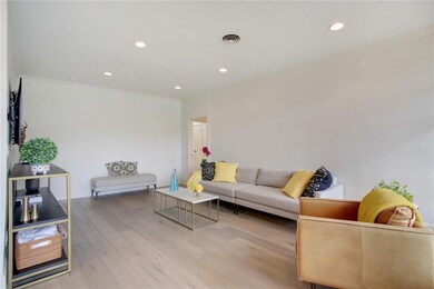 Living/ Family room